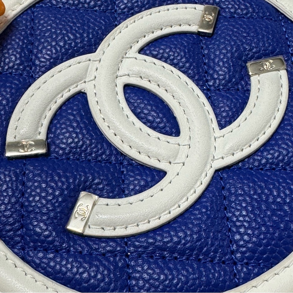 💎CRAZY PRICE UNUSED CHANEL GRAIL CROSSBODY BAG - Picture 3 of 14